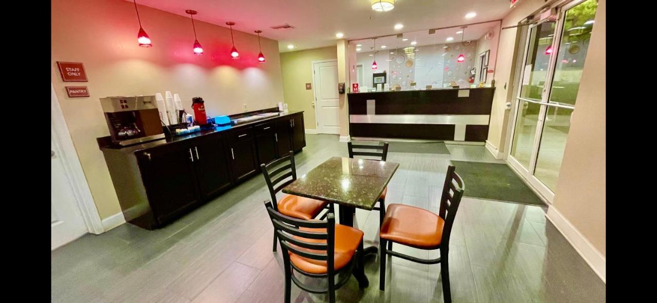 Garden Inn & Suites ลิตเติลร็อค ภายนอก รูปภาพ